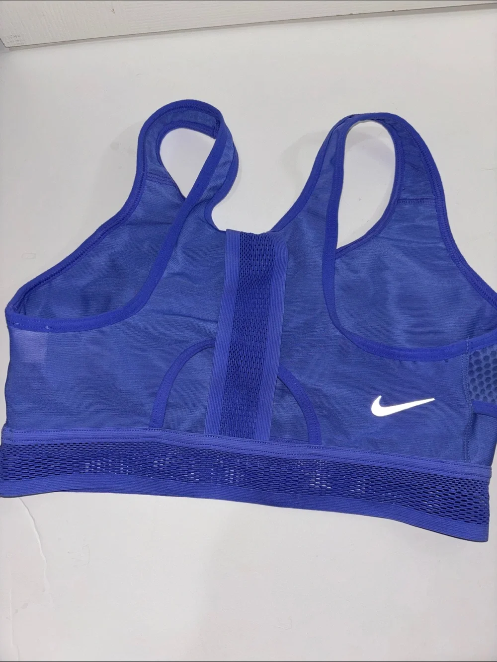 Nike | Swoosh UltraBreathe Sports bra صله